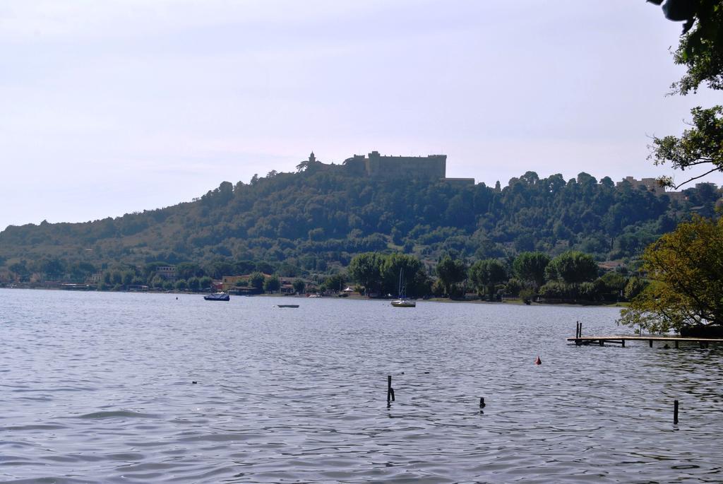 The Lake Chalet Bracciano  Esterno foto